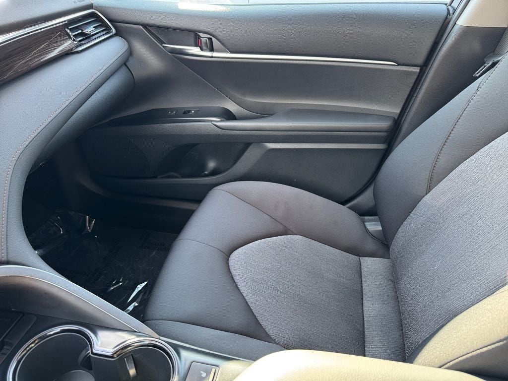 2019 Toyota Camry Hybrid LE FWD