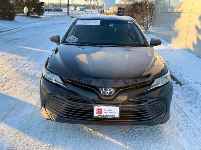 2018 Toyota Camry Hybrid LE FWD
