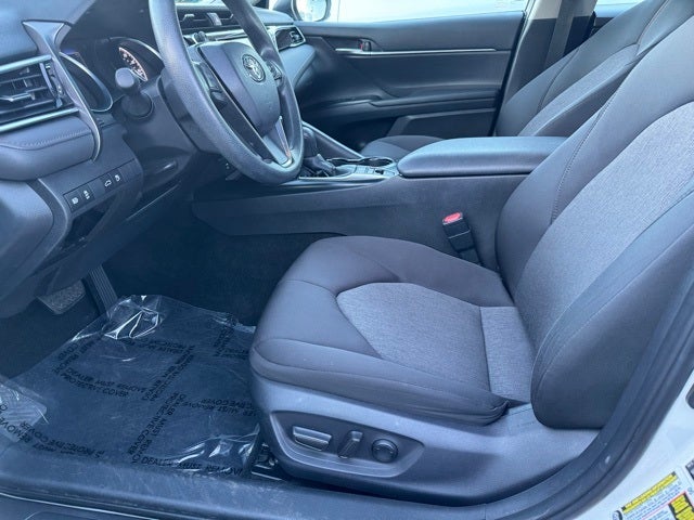 2018 Toyota Camry Hybrid LE FWD