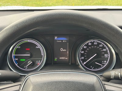 2018 Toyota Camry Hybrid LE FWD