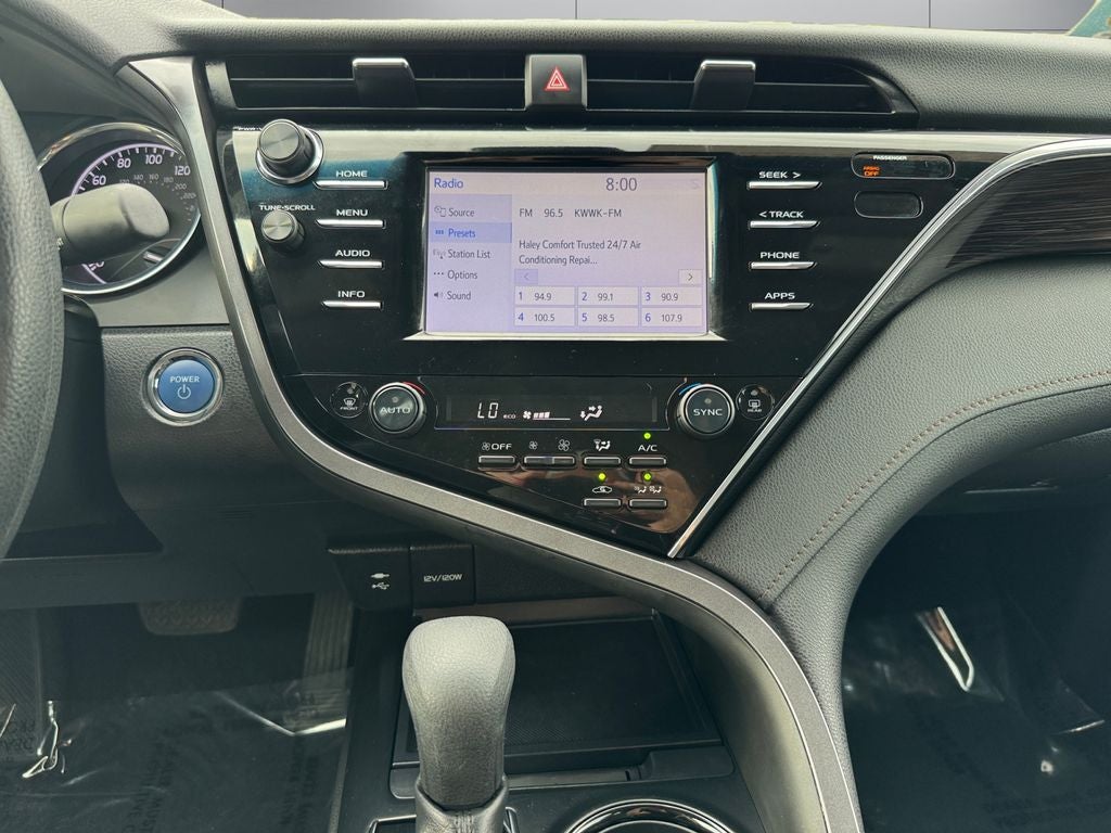 2018 Toyota Camry Hybrid LE FWD