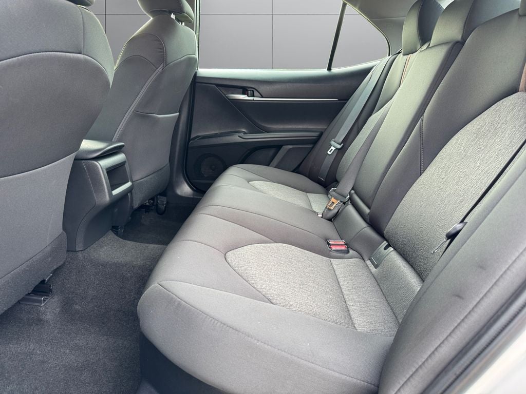 2018 Toyota Camry Hybrid LE FWD