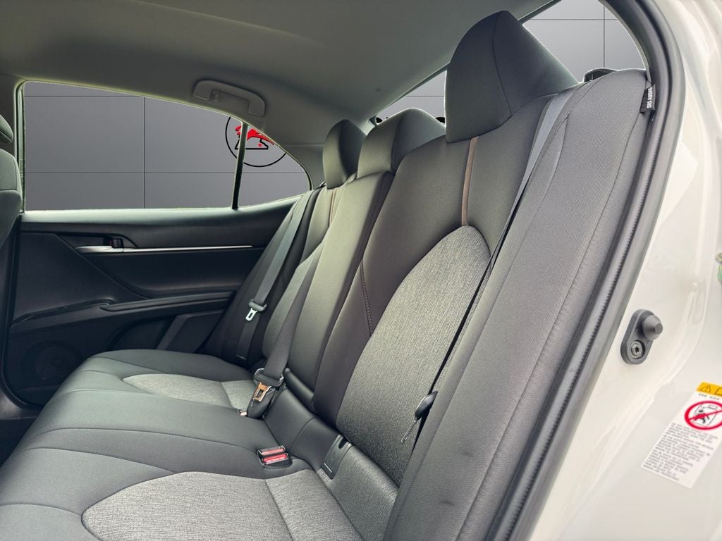 2018 Toyota Camry Hybrid LE FWD