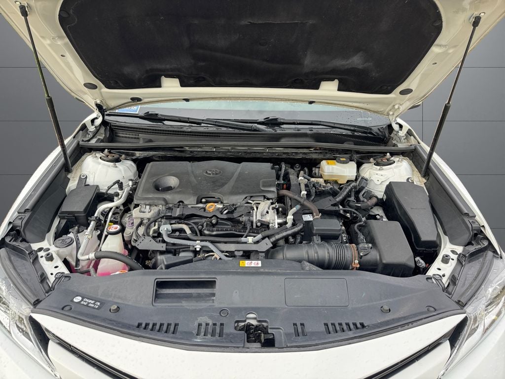 2018 Toyota Camry Hybrid LE FWD