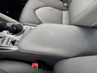 2018 Toyota Camry Hybrid LE FWD