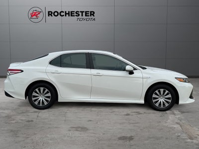 2018 Toyota Camry Hybrid LE FWD