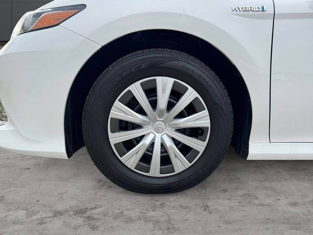 2018 Toyota Camry Hybrid LE FWD