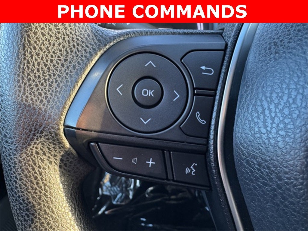 2018 Toyota Camry Hybrid LE FWD