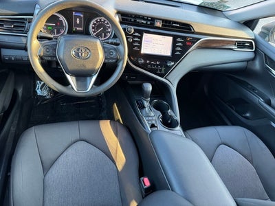 2018 Toyota Camry Hybrid LE FWD
