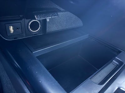 2018 Toyota Camry Hybrid LE FWD