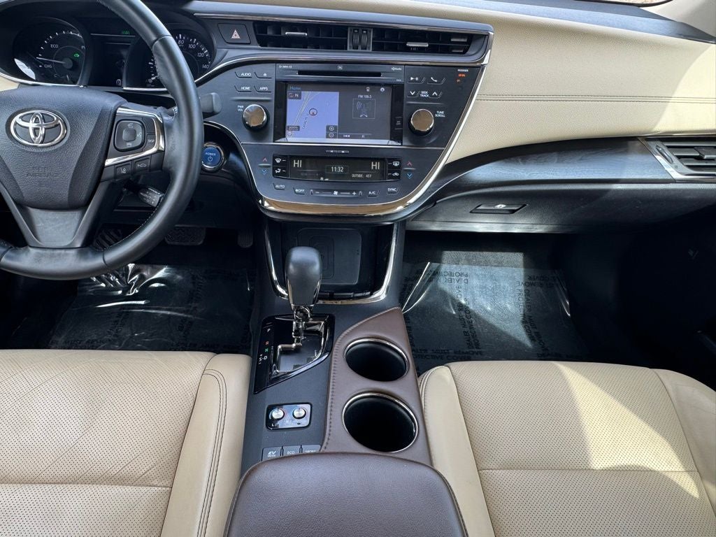 2018 Toyota Avalon Hybrid Limited FWD