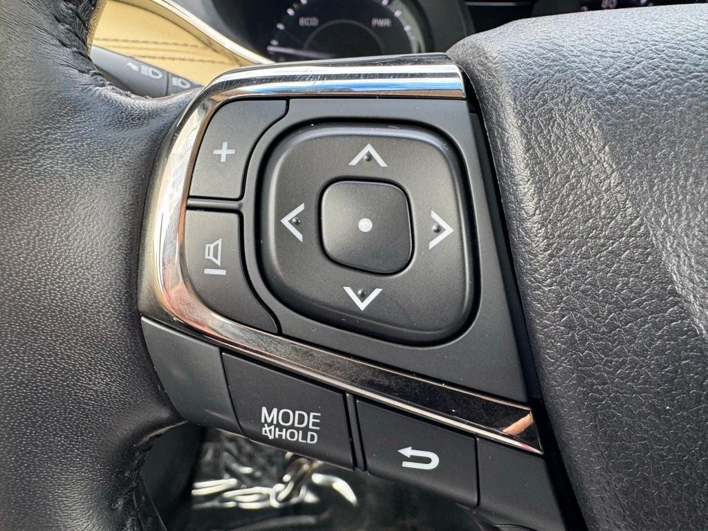 2018 Toyota Avalon Hybrid Limited FWD