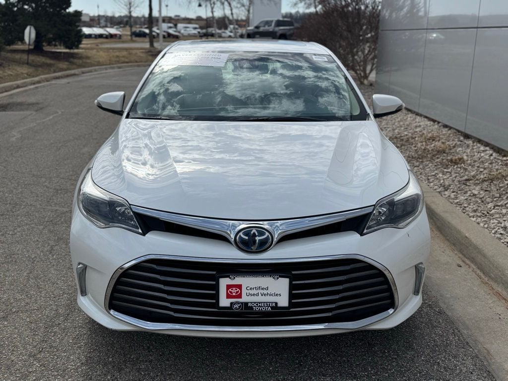 2018 Toyota Avalon Hybrid Limited FWD