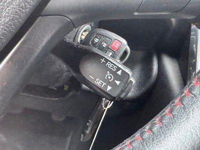 2016 Toyota Camry SE FWD