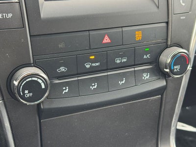 2017 Toyota Camry SE FWD