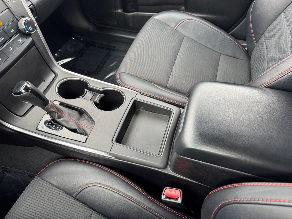2017 Toyota Camry SE FWD