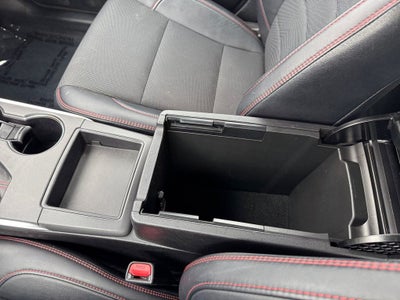 2017 Toyota Camry SE FWD