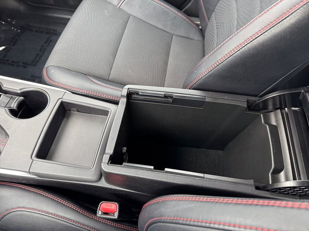 2017 Toyota Camry SE FWD