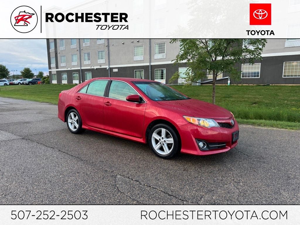 2012 Toyota Camry SE FWD
