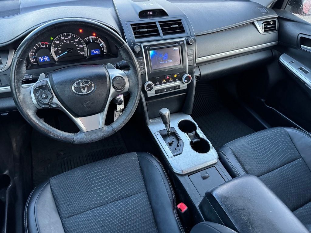 2012 Toyota Camry SE FWD