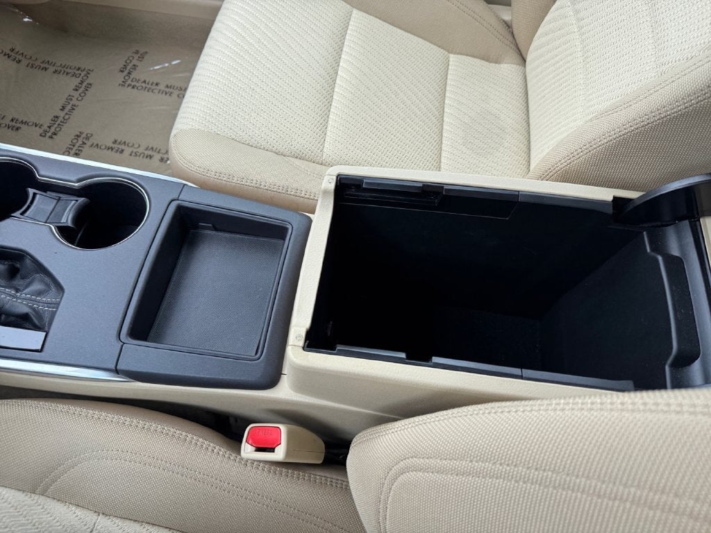 2017 Toyota Camry LE FWD