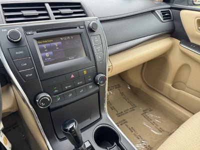 2017 Toyota Camry LE FWD