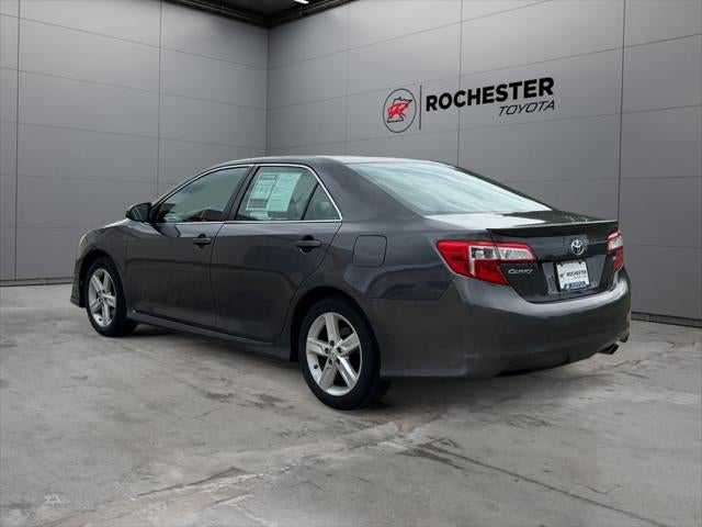 2014 Toyota Camry SE FWD