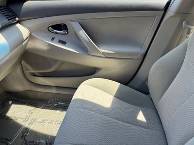 2011 Toyota Camry LE FWD