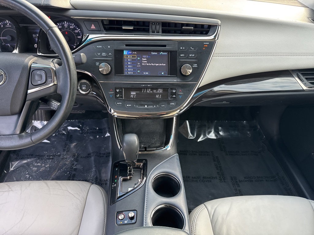2014 Toyota Avalon XLE FWD