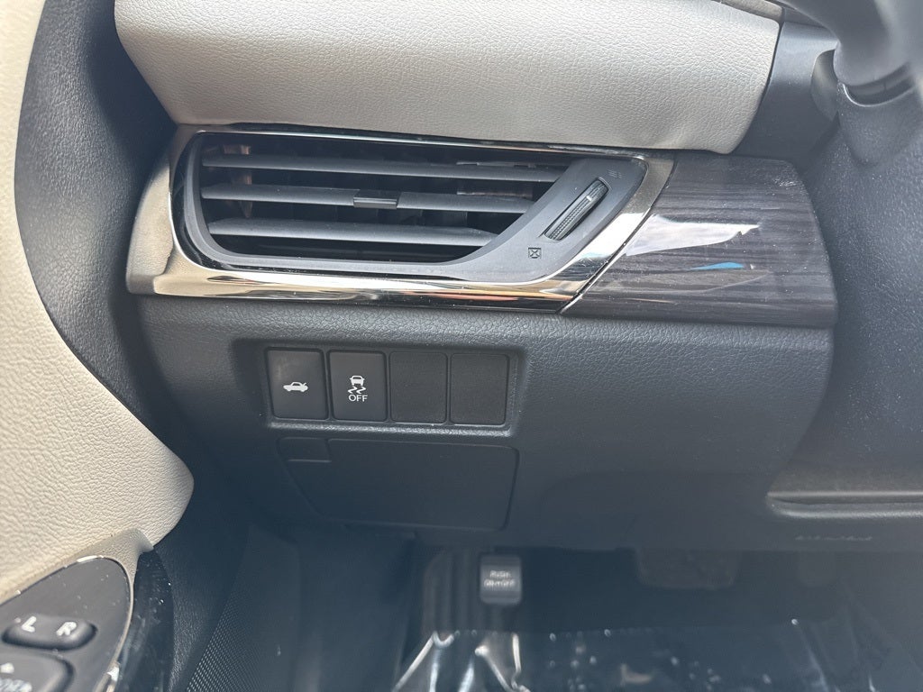 2014 Toyota Avalon XLE FWD