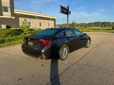 2019 Toyota Avalon Limited FWD