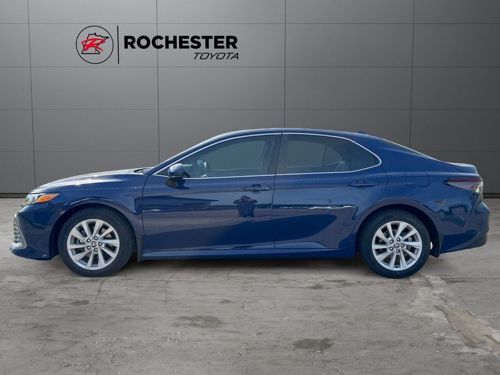 2023 Toyota Camry LE FWD