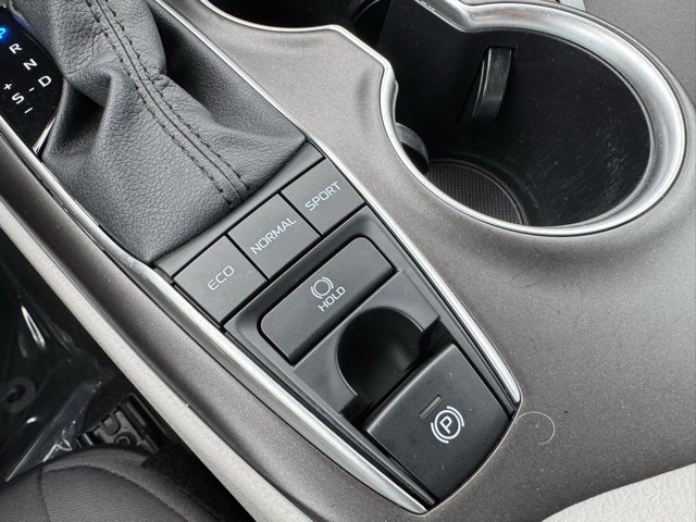 2024 Toyota Camry LE AWD