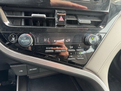 2021 Toyota Camry Hybrid LE FWD