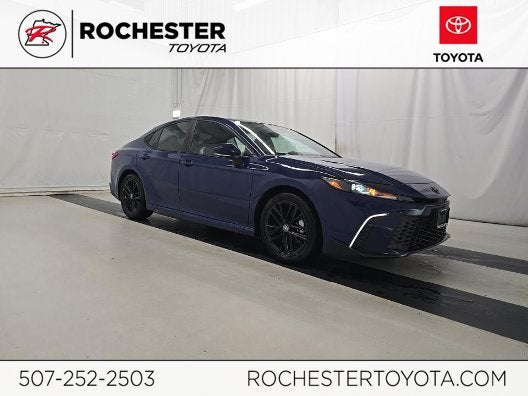 2025 Toyota Camry SE FWD