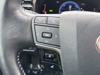 2025 Toyota Camry SE FWD