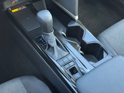 2025 Toyota Camry LE FWD