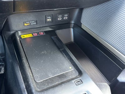 2026 Toyota Camry SE FWD