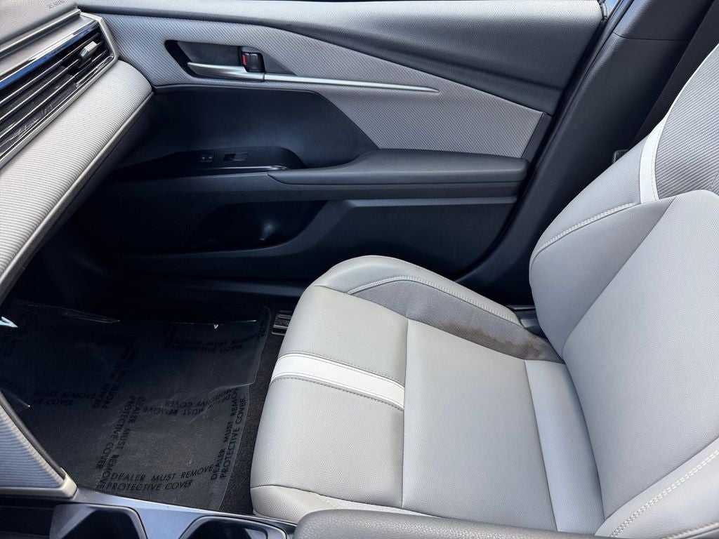 2026 Toyota Camry SE FWD
