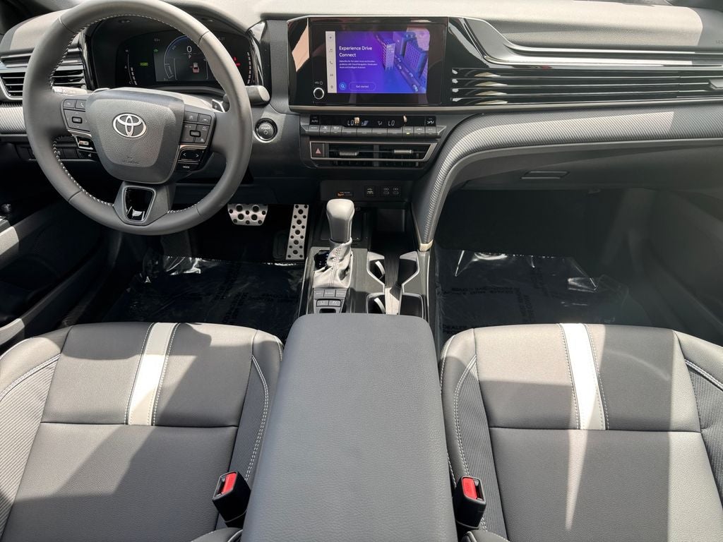 2026 Toyota Camry SE FWD
