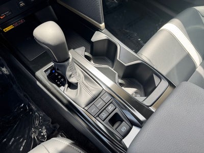 2026 Toyota Camry SE FWD