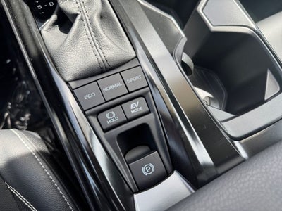 2026 Toyota Camry SE FWD