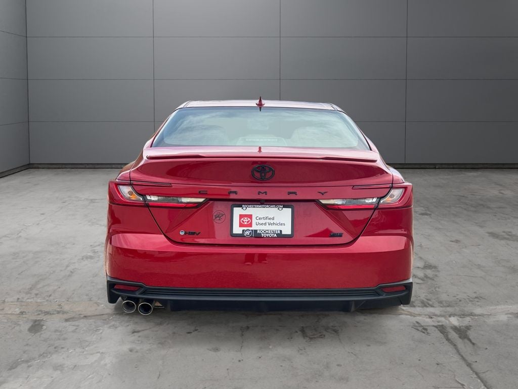 2026 Toyota Camry SE FWD