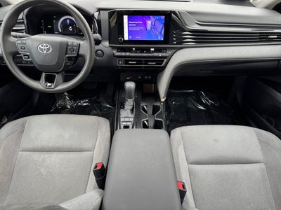 2025 Toyota Camry LE FWD