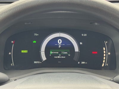 2025 Toyota Camry LE FWD
