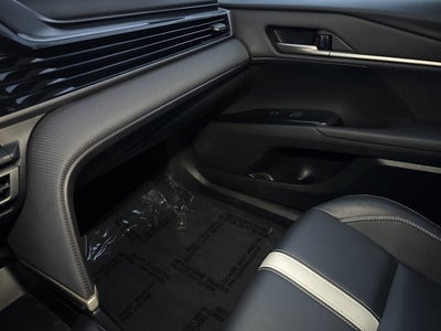 2025 Toyota Camry SE FWD