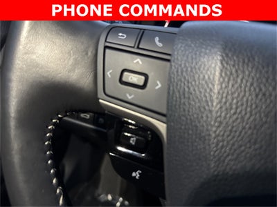 2025 Toyota Camry SE FWD