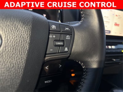 2025 Toyota Camry SE FWD