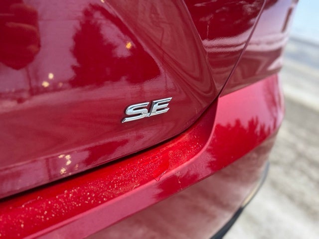 2025 Toyota Camry SE FWD