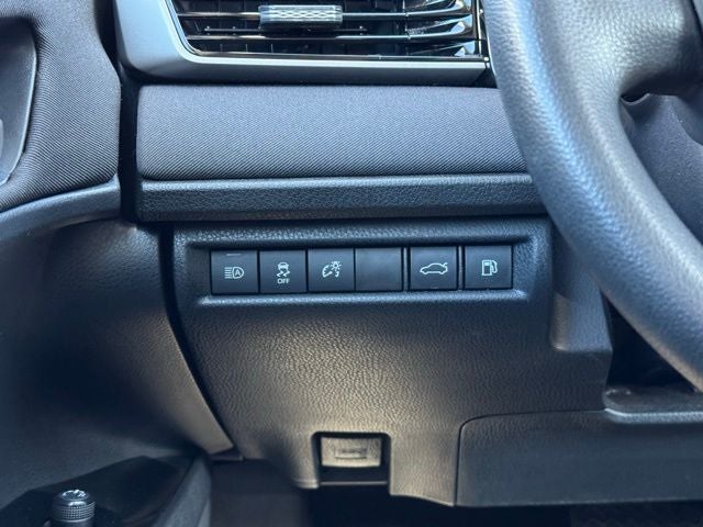 2025 Toyota Camry LE FWD